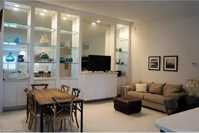 4194 Saint George Ln, Naples, FL 34119 - Photo 6