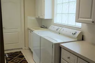 4194 St George Ln, Naples, FL 34119 - Photo 14