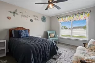 913 Mohawk Pkwy, Cape Coral, FL 33914 - Photo 20