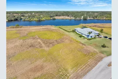 2110 Silk Bay Blvd, Alva, FL 33920 - Photo 14