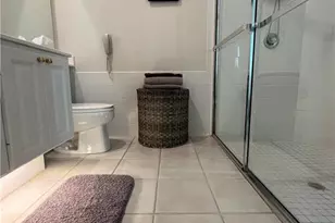 5477 Freeport Ln, Naples, FL 34119 - Photo 12