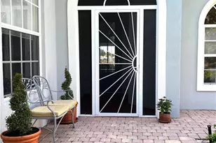5477 Freeport Ln, Naples, FL 34119 - Photo 2
