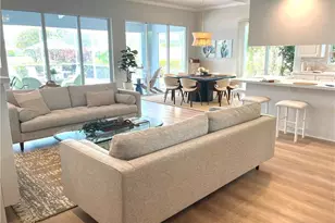 5477 Freeport Ln, Naples, FL 34119 - Photo 6