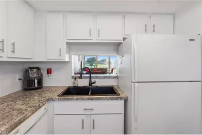 1624 Pine Valley Dr #208, Fort Myers, FL 33907 - Photo 4