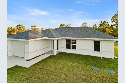 732 Asher St E, Lehigh Acres, FL 33974 - Photo 8