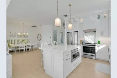 4304 Kensington High St, Naples, FL 34105 - Photo 8