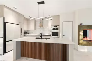 1991 Morning Sun Ln, Naples, FL 34119 - Photo 14