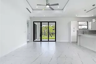 2707 36th Ave SE, Naples, FL 34117 - Photo 6