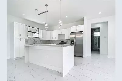 2707 36th Ave SE, Naples, FL 34117 - Photo 16