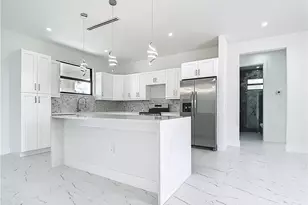 2707 36th Ave SE, Naples, FL 34117 - Photo 16