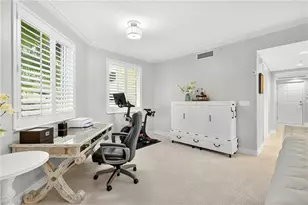 2748 Tiburon Blvd E, Naples, FL 34109 - Photo 8