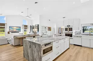 5825 Cloudstone Ct, Naples, FL 34119 - Photo 14