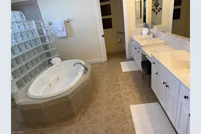 2605 Beach Pkwy W, Cape Coral, FL 33914 - Photo 8