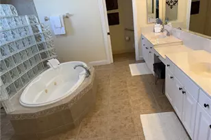 2605 Beach Pkwy W, Cape Coral, FL 33914 - Photo 8