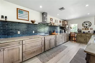 2271 Harbor Rd, Naples, FL 34104 - Photo 22