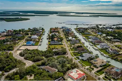 889 Scott Dr, Marco Island, FL 34145 - Photo 24