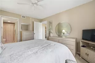 1001 Eastham Way, Naples, FL 34104 - Photo 22