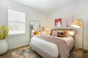 10042 Vanderbilt Dr, Naples, FL 34108 - Photo 20