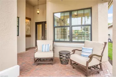 13628 Mandarin Cir, Naples, FL 34109 - Photo 2