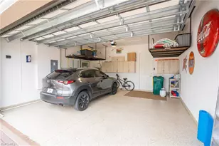 13628 Mandarin Cir, Naples, FL 34109 - Photo 32