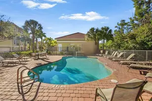 10041 Lake Cove Dr, Fort Myers, FL 33908 - Photo 40