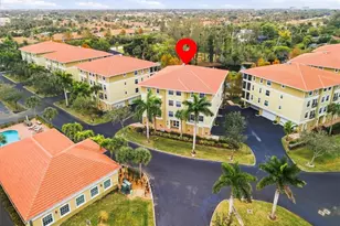 10041 Lake Cove Dr, Fort Myers, FL 33908 - Photo 1