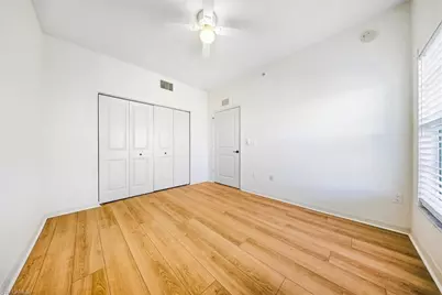 10041 Lake Cove Dr #202, Fort Myers, FL 33908 - Photo 20