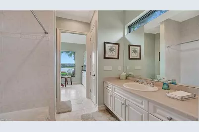 11238 Five Oaks Ln, Naples, FL 34120 - Photo 10