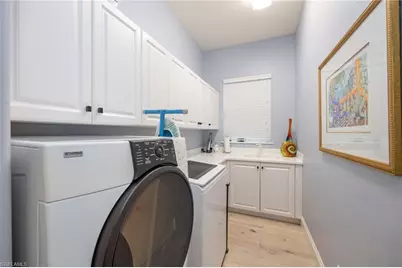 5851 Bromelia Ct, Naples, FL 34119 - Photo 26