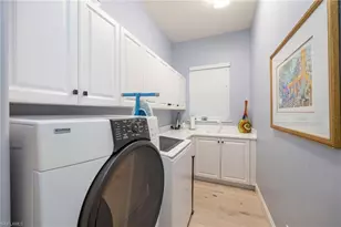 5851 Bromelia Ct, Naples, FL 34119 - Photo 26