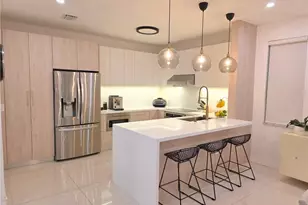 10820 NW 85th Terrace, Miami, FL 33178 - Photo 4