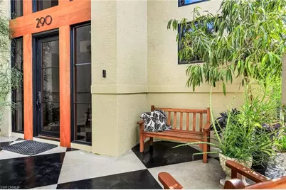 290 Channel Dr, Naples, FL 34108 - Photo 14