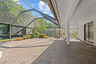 2419 Pinewoods Cir, Naples, FL 34105 - Photo 8