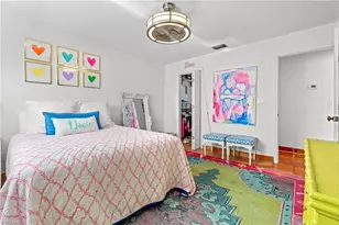 2419 Pinewoods Cir, Naples, FL 34105 - Photo 24