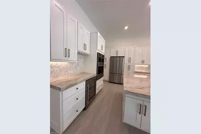 382 39th Ave NE, Naples, FL 34120 - Photo 10