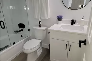 200 Forest Lakes Blvd, Naples, FL 34105 - Photo 10