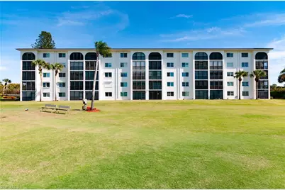 29 High Point Cir E #103, Naples, FL 34103 - Photo 24