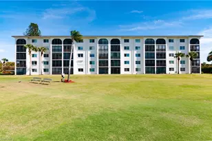 29 High Point Cir E, Naples, FL 34103 - Photo 24