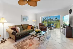 29 High Point Cir E, Naples, FL 34103 - Photo 6