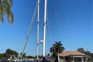 4001 SE 19th Pl, Cape Coral, FL 33904 - Photo 2