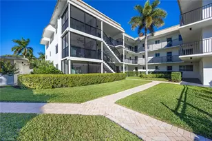 766 Central Ave, Naples, FL 34102 - Photo 26