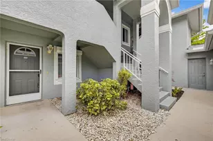 895 New Waterford Dr, Naples, FL 34104 - Photo 2