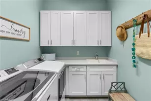 9334 Terresina Dr, Naples, FL 34119 - Photo 38