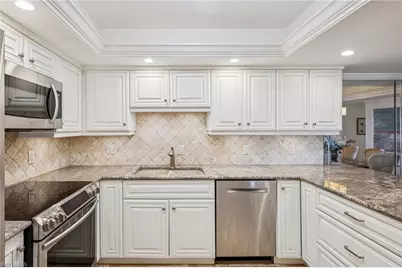 3951 Gulf Shore Blvd N #505, Naples, FL 34103 - Photo 14