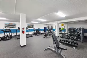 3951 Gulf Shore Blvd N, Naples, FL 34103 - Photo 32