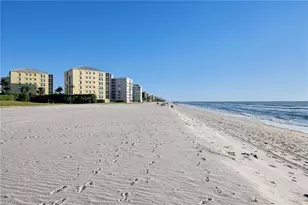 3951 Gulf Shore Blvd N, Naples, FL 34103 - Photo 40