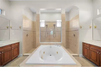 7915 Founders Cir, Naples, FL 34104 - Photo 14