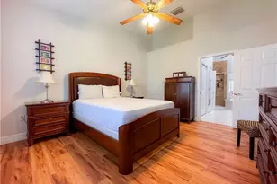 8310 Big Acorn Cir, Naples, FL 34119 - Photo 20