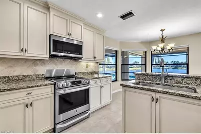 11114 Longshore Way W, Naples, FL 34119 - Photo 24