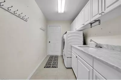 11114 Longshore Way W, Naples, FL 34119 - Photo 34